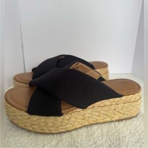 Universal Thread Black Woven Sandals